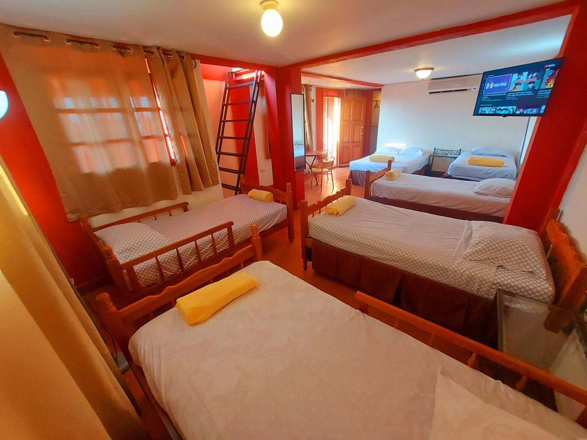 Hostal Lolita'S Boutique กรานาดา ภายนอก รูปภาพ