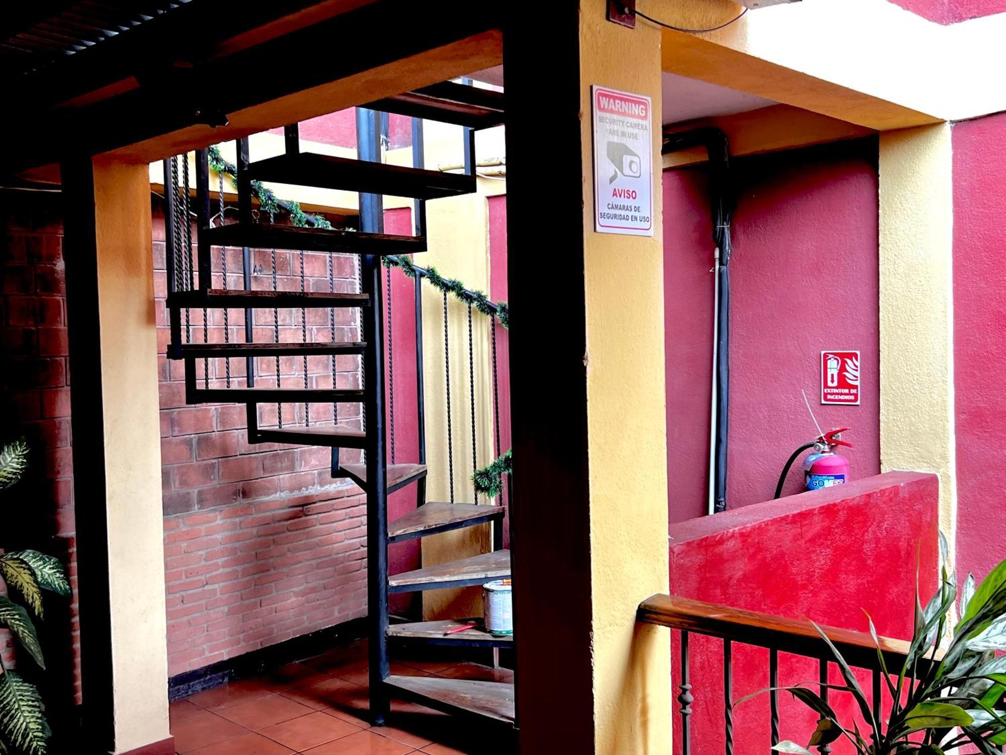 Hostal Lolita'S Boutique กรานาดา ภายนอก รูปภาพ